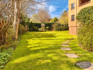 Photo 1- click for photo gallery